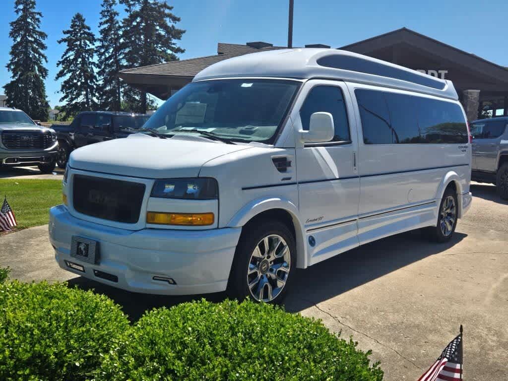 2025 GMC Savana