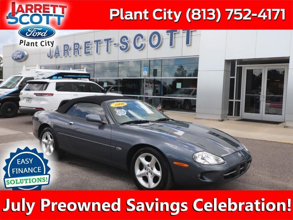 2000 JAGUAR XK8