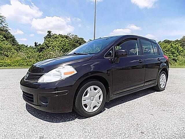 2011 NISSAN Versa