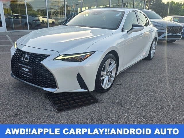 2021 LEXUS IS