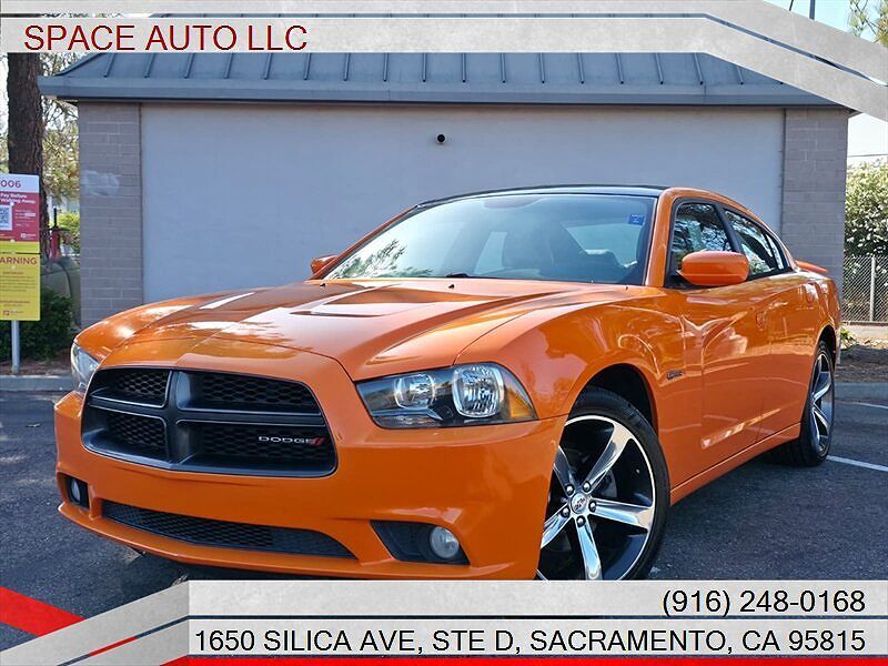 2014 DODGE Charger