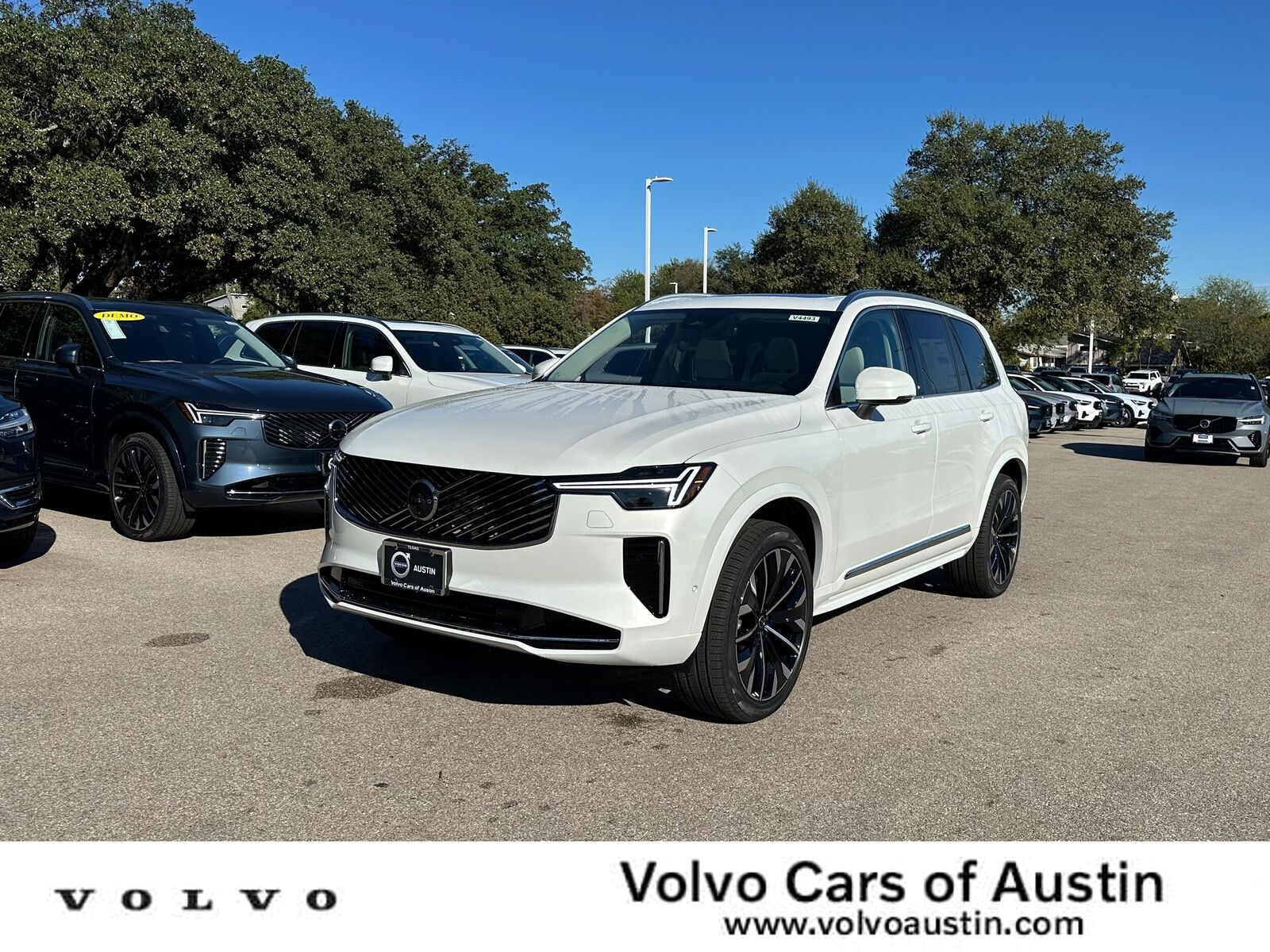 2026 VOLVO XC90