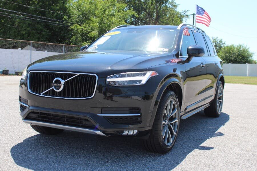 2017 VOLVO XC90