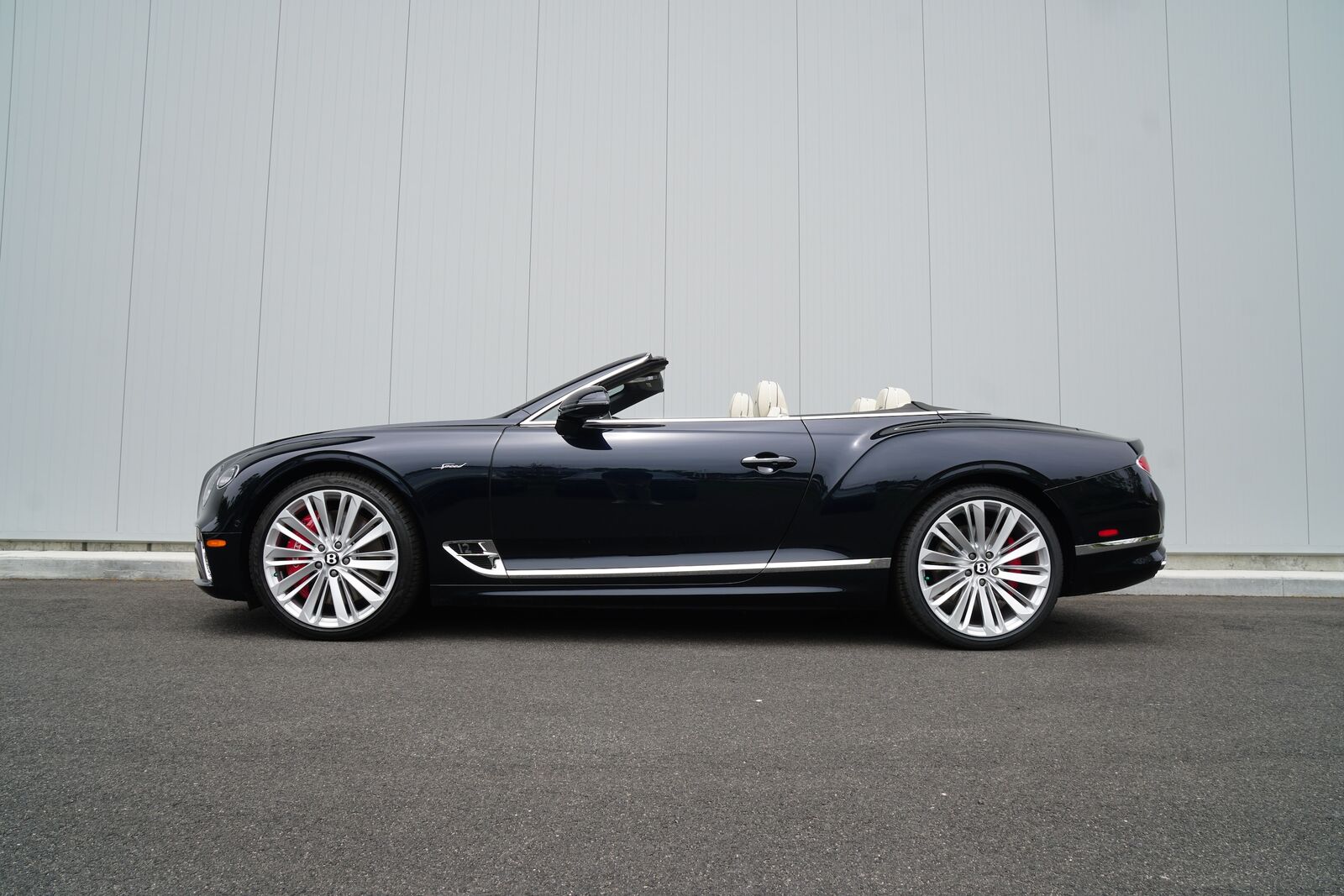 2023 BENTLEY Continental