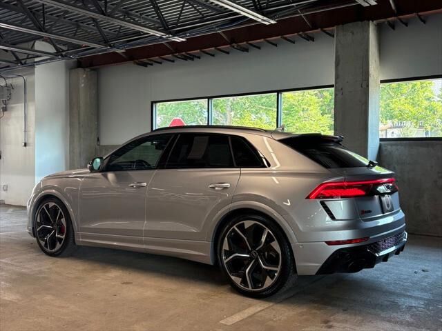 2022 Audi RS Q8