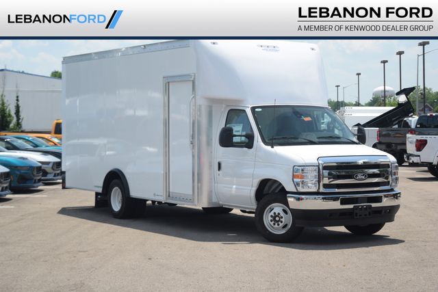 2027 FORD E-450
