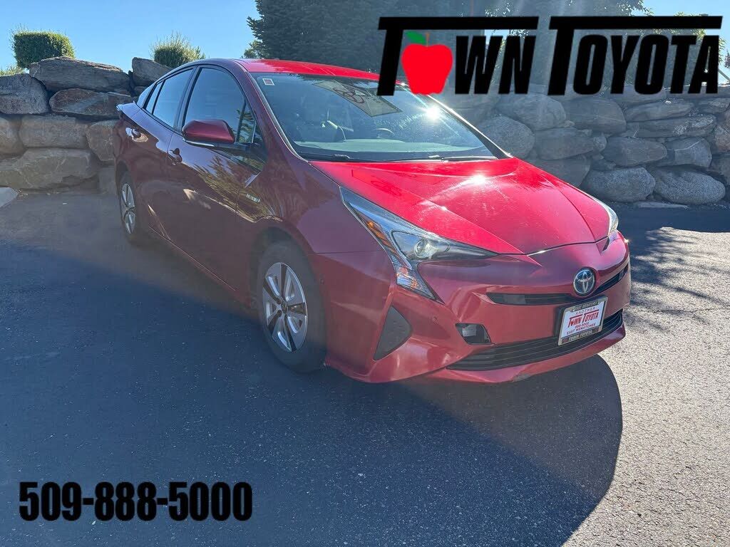 2017 TOYOTA PRIUS