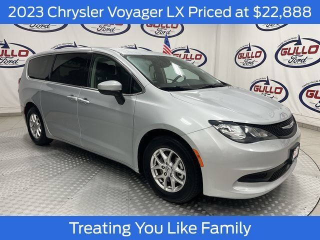 2023 CHRYSLER Voyager