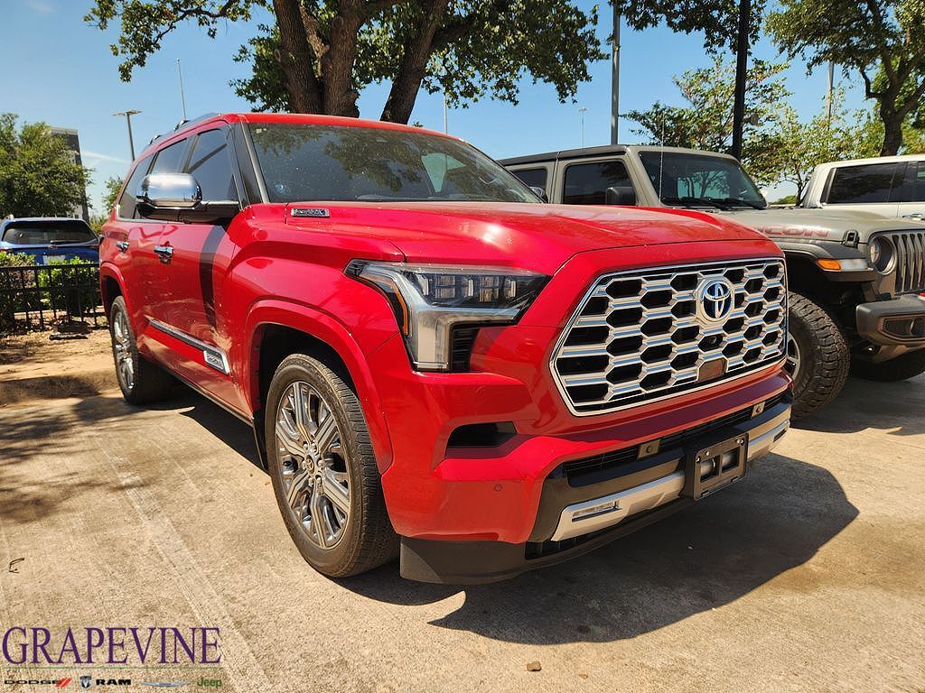 2023 TOYOTA Sequoia