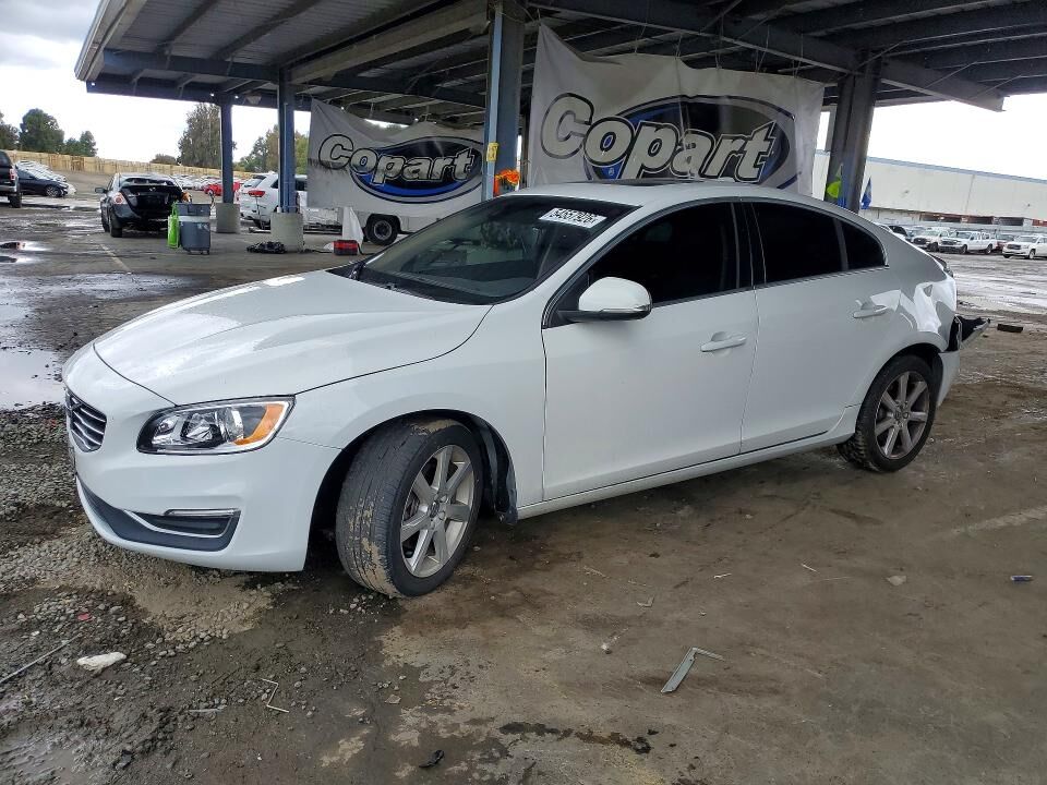 2016 VOLVO S60
