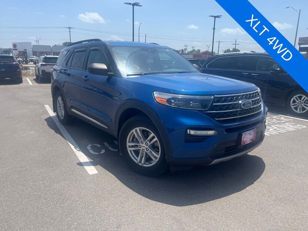 2020 FORD Explorer