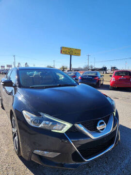 2017 NISSAN Maxima