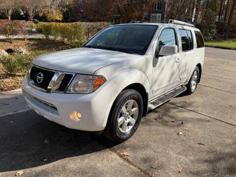 2011 NISSAN Pathfinder