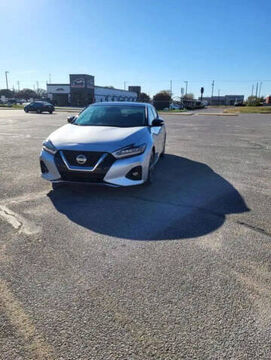 2019 NISSAN Maxima
