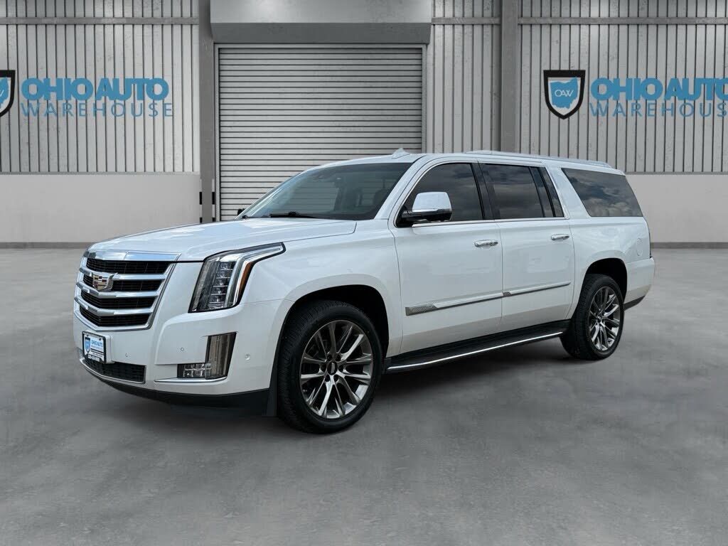 2019 CADILLAC Escalade ESV