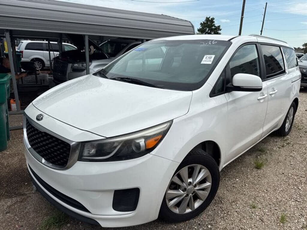 2016 KIA Sedona