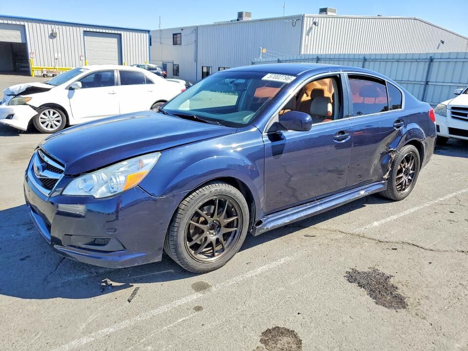 2012 SUBARU Legacy