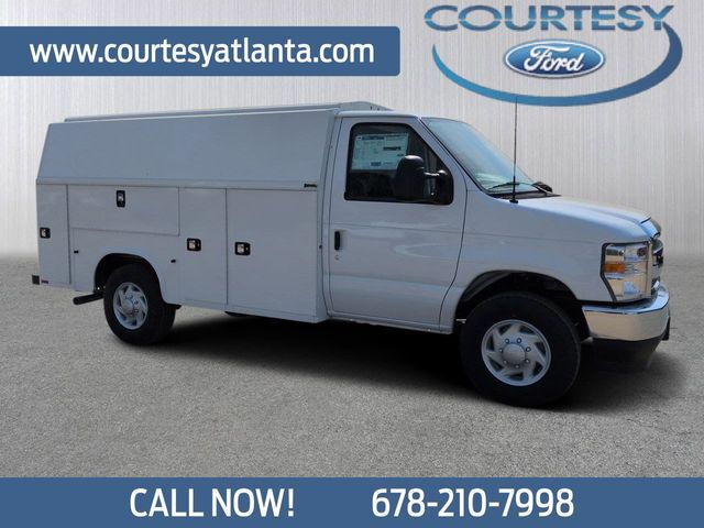 2026 FORD E-350