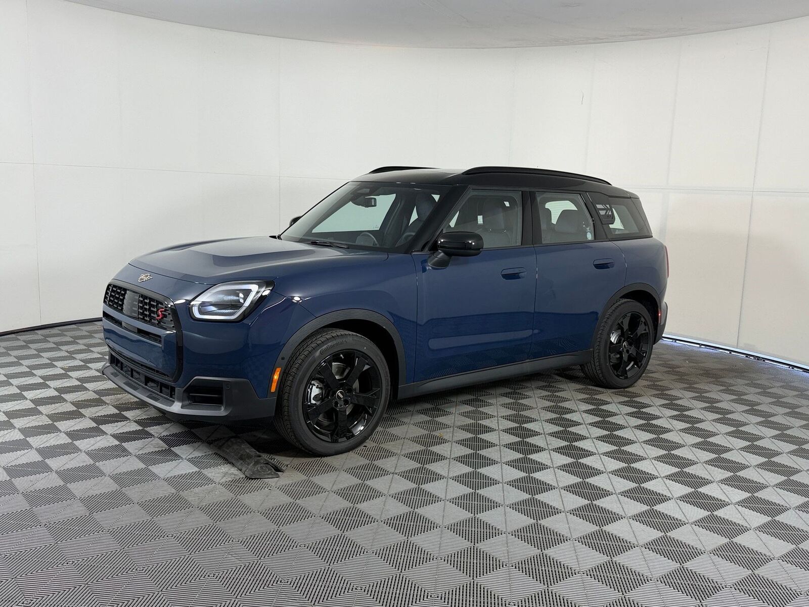 2027 MINI Countryman