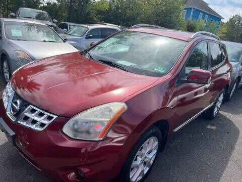 2011 NISSAN Rogue