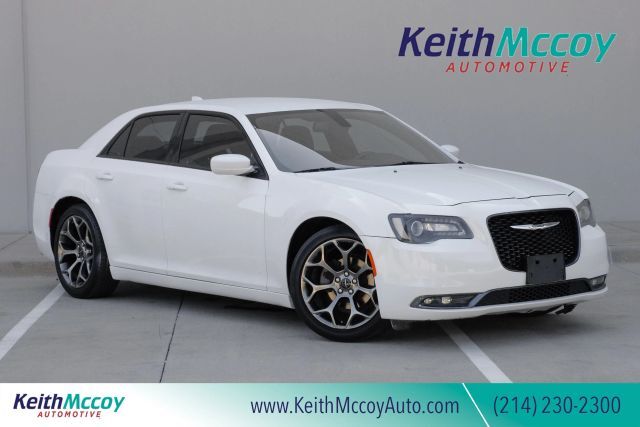 2016 CHRYSLER 300