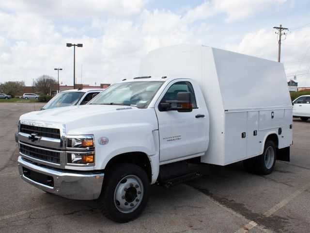 2024 GMC Silverado Medium Duty
