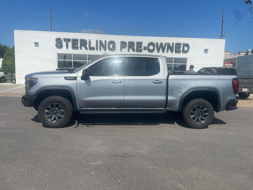 2024 GMC Sierra