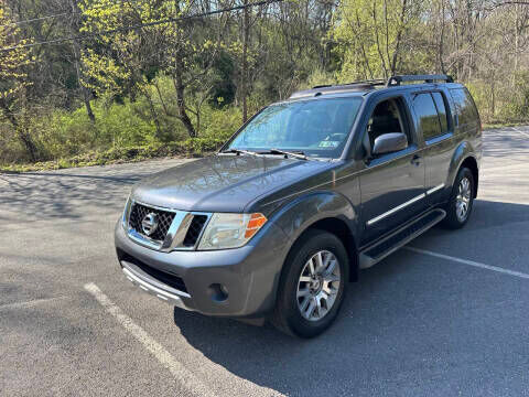 2011 NISSAN Pathfinder