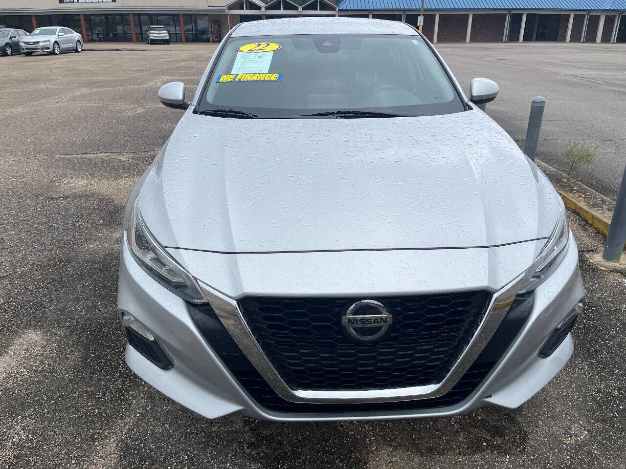 2022 NISSAN Altima