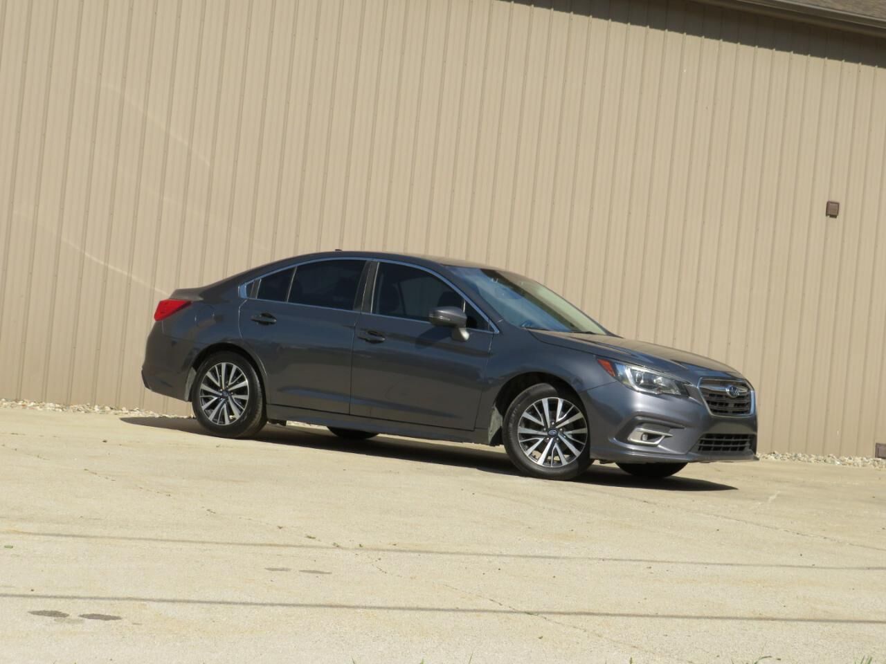 2018 SUBARU Legacy
