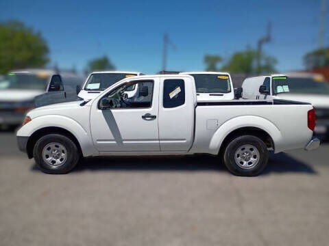 2015 NISSAN Frontier