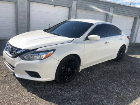2017 NISSAN Altima