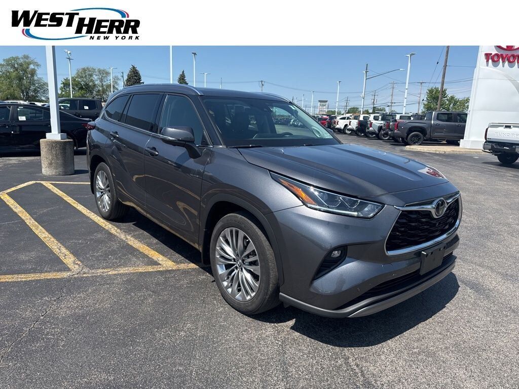 2023 TOYOTA Highlander