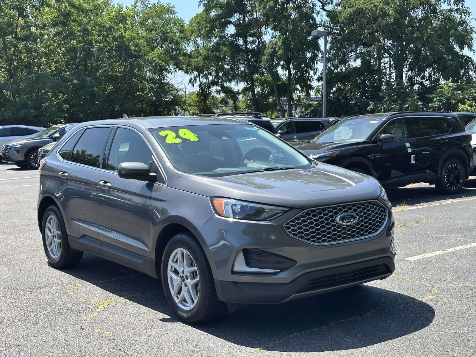 2024 FORD Edge