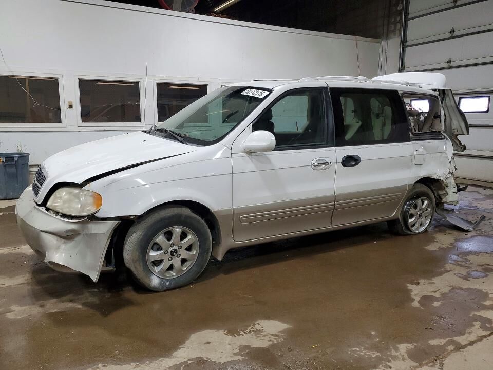 2005 KIA Sedona
