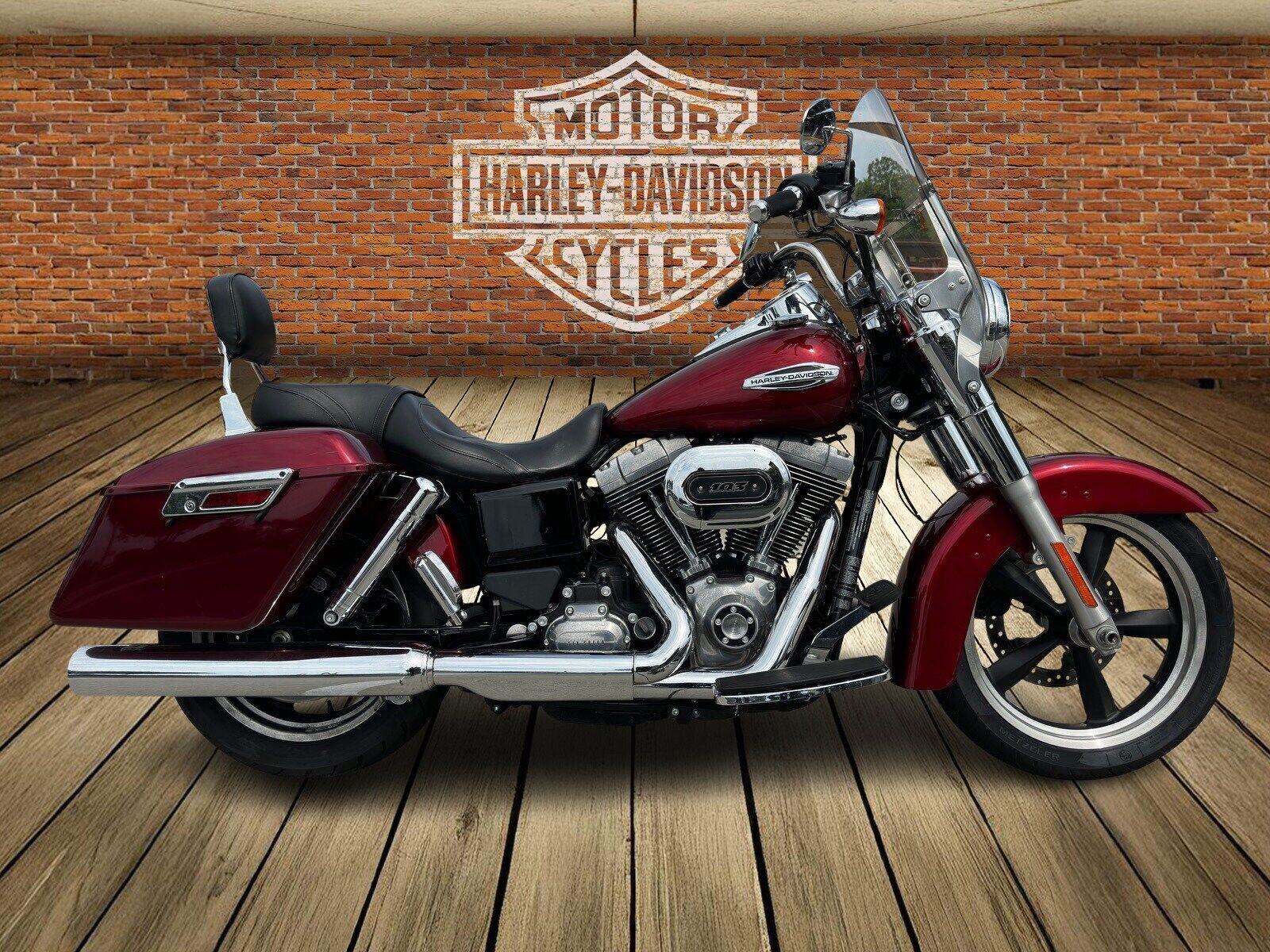 2016 HARLEY DAVIDSON FLD103/SWITCHBACK