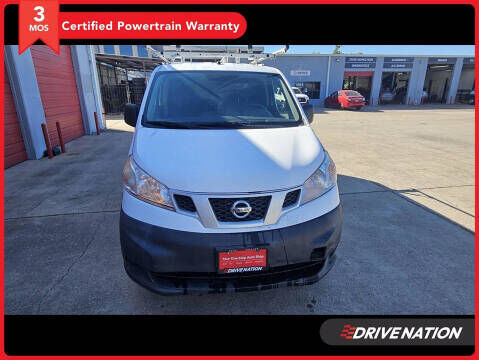 2014 NISSAN NV200