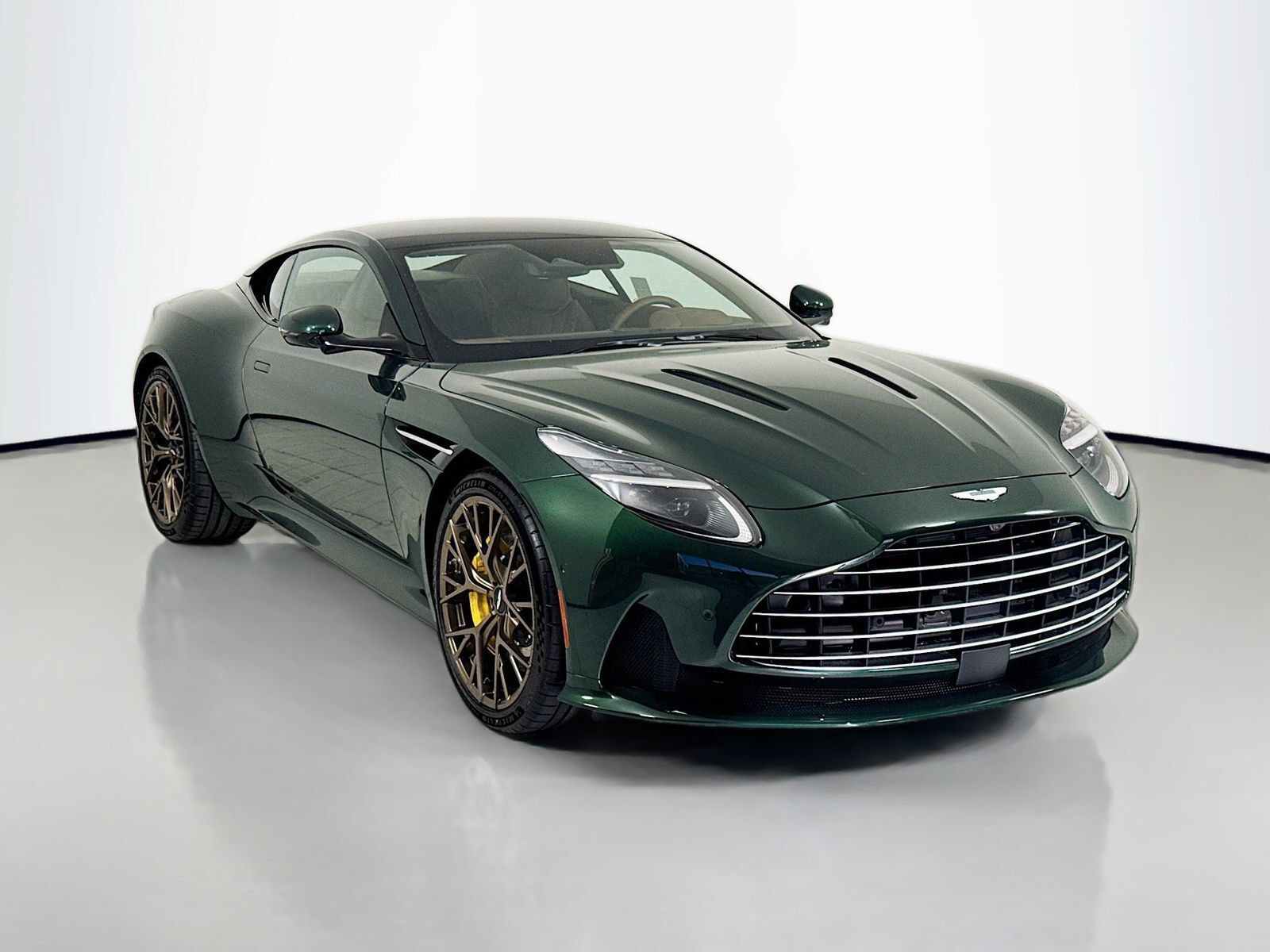 2026 ASTON MARTIN DB12