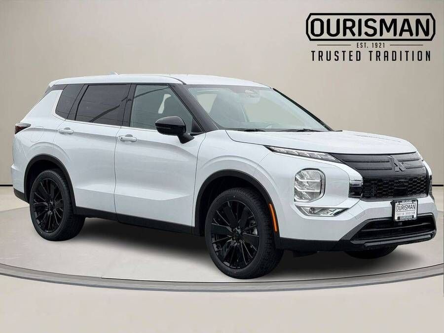 2026 MITSUBISHI Outlander