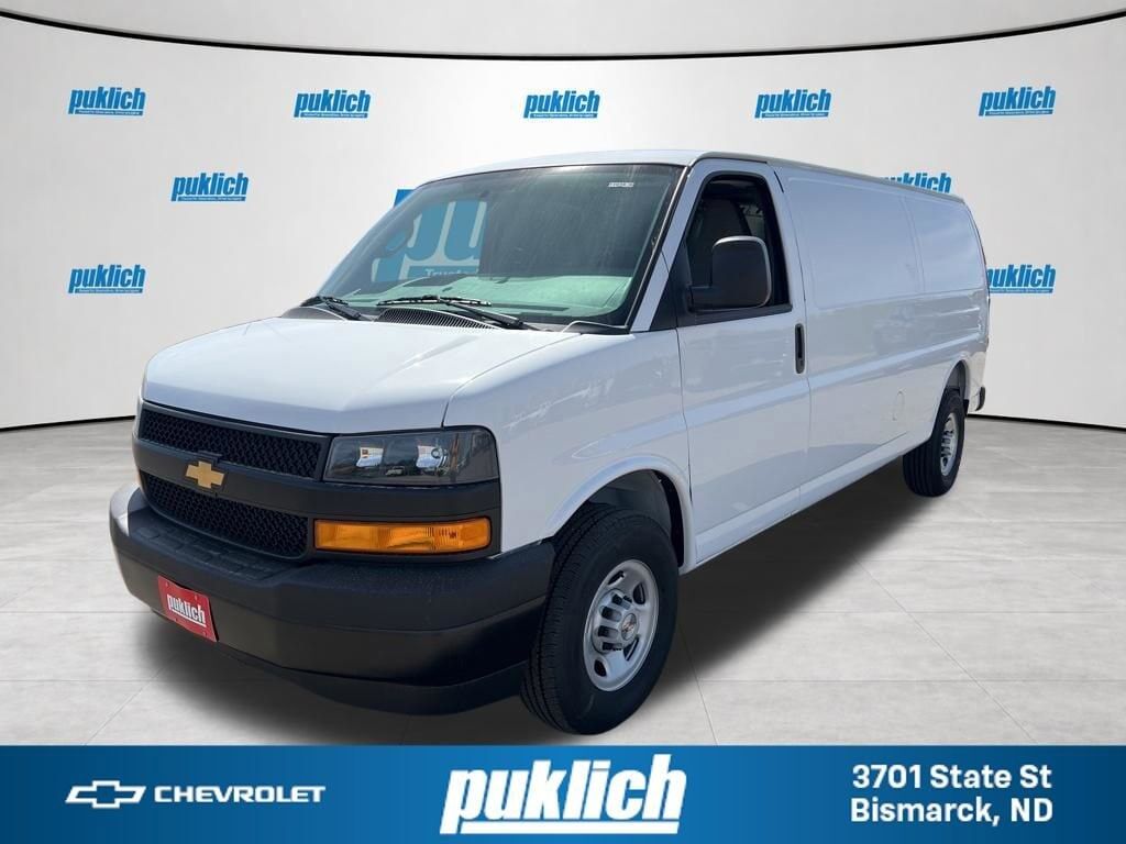 2026 CHEVROLET Express