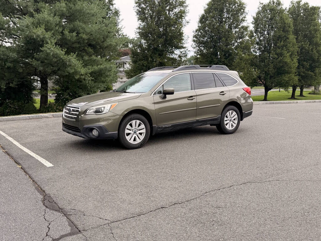 2015 SUBARU Outback
