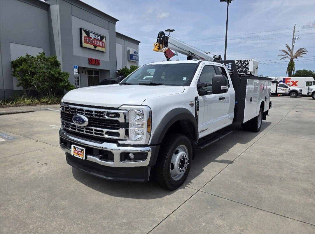 2026 FORD F-550