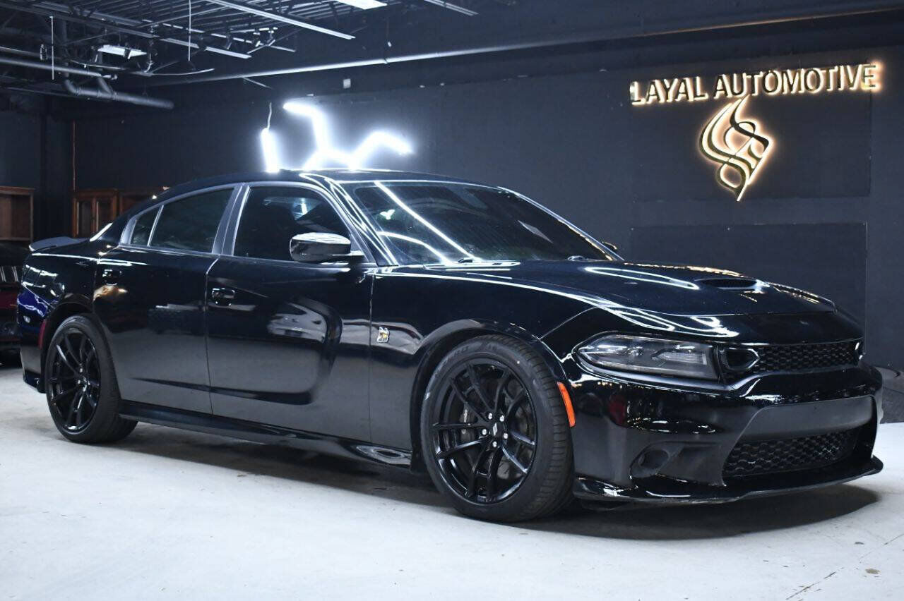 2020 DODGE Charger