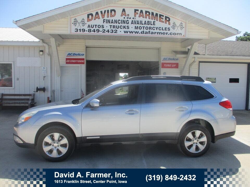 2012 SUBARU Outback