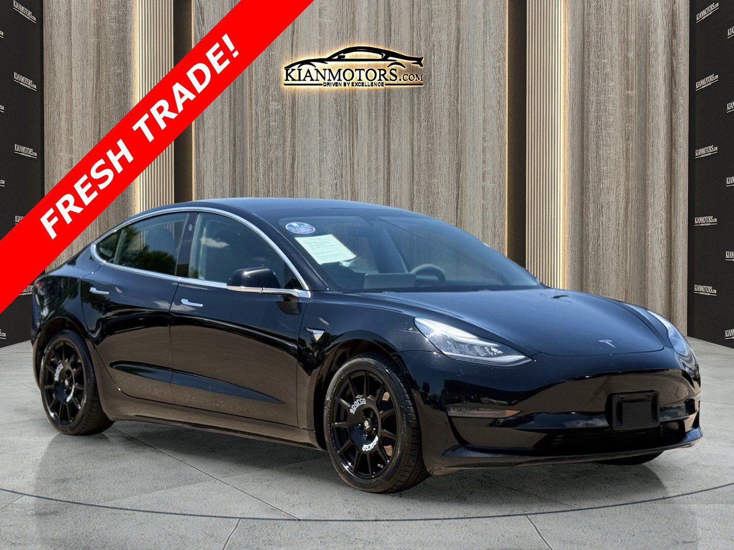 2020 TESLA Model 3