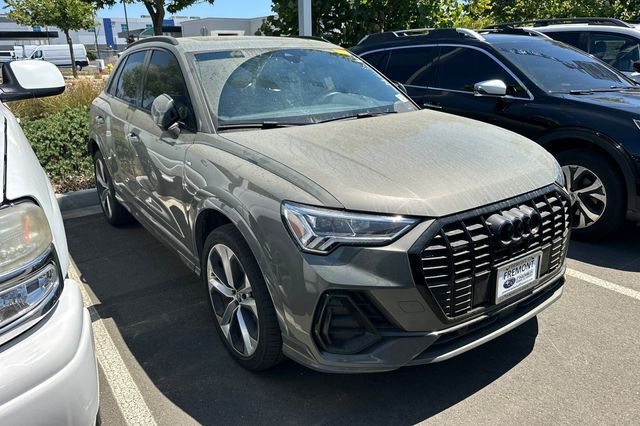 2022 Audi Q3