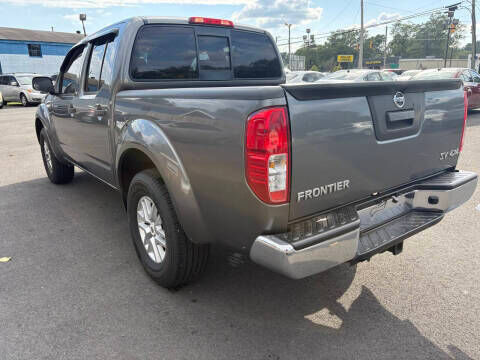 2017 NISSAN Frontier