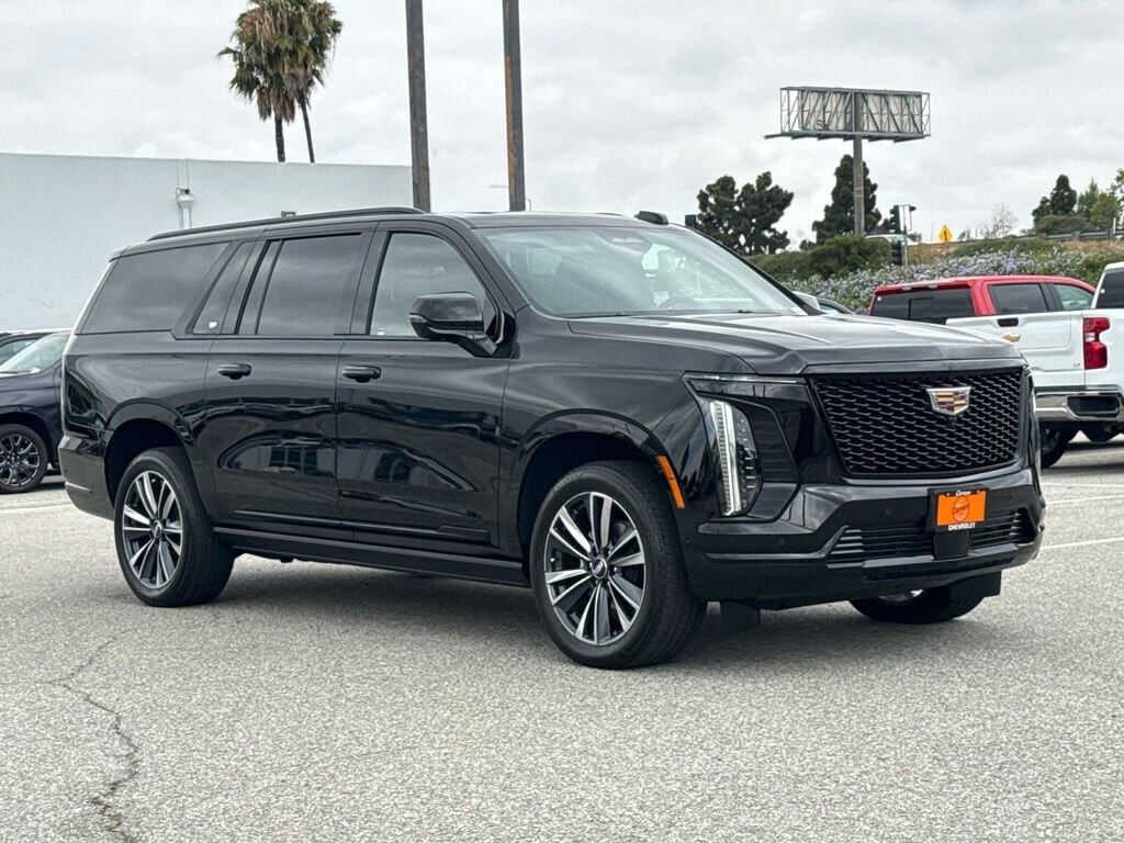2025 CADILLAC Escalade ESV