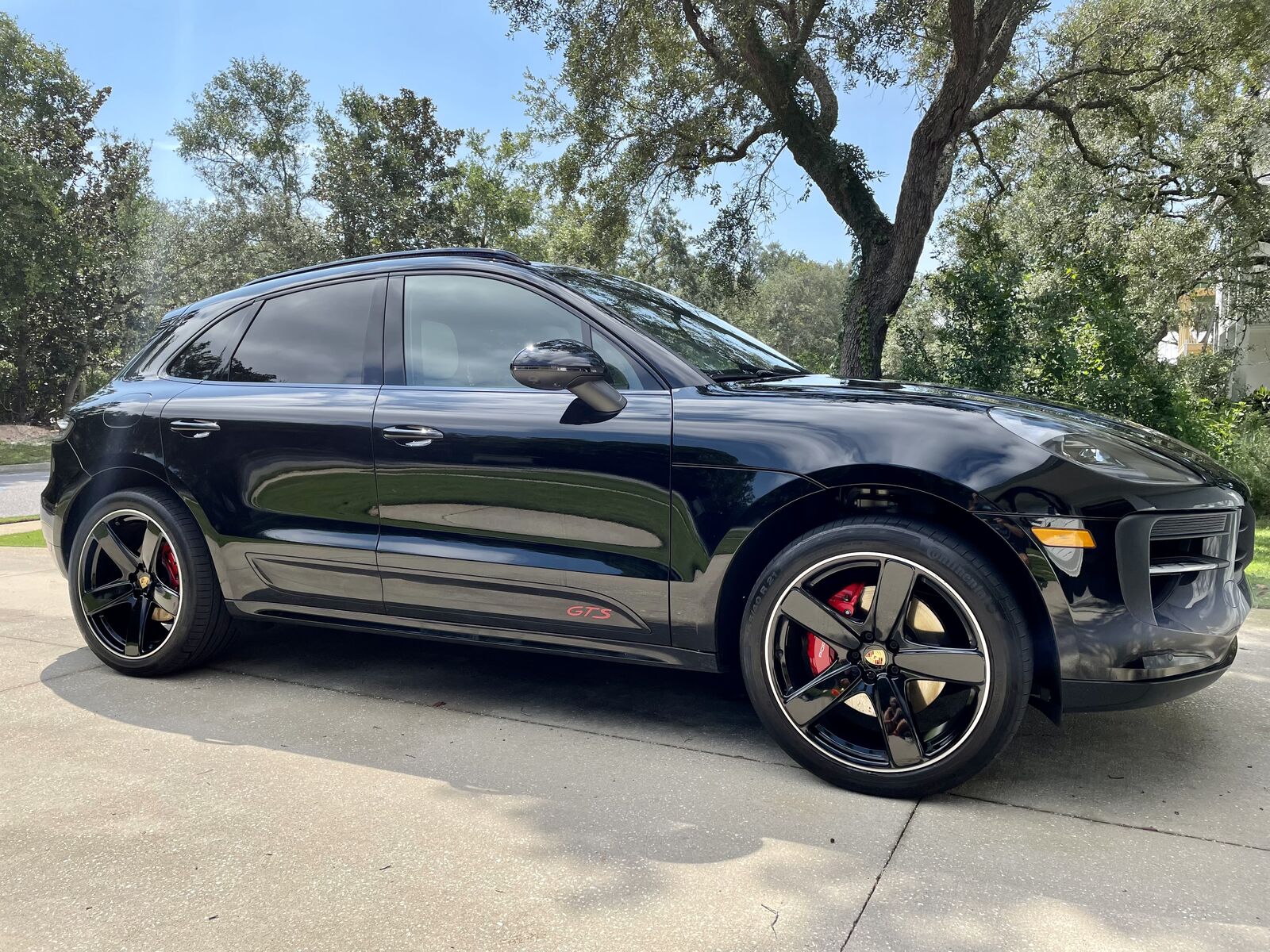 2021 PORSCHE Macan
