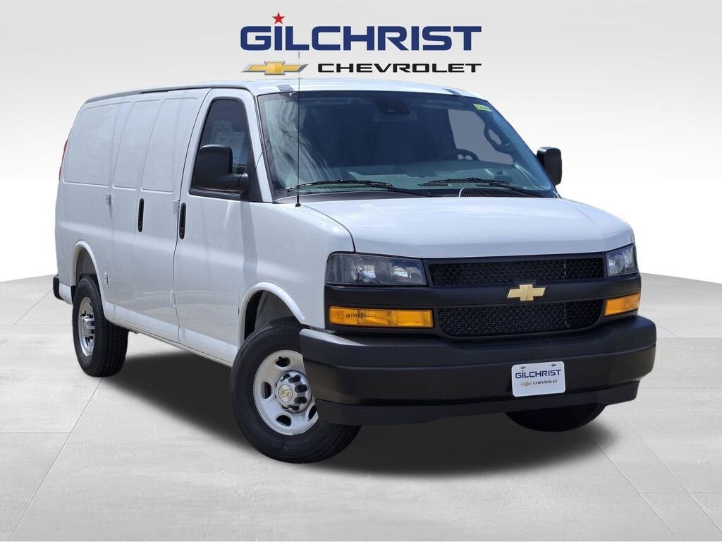 2026 CHEVROLET Express